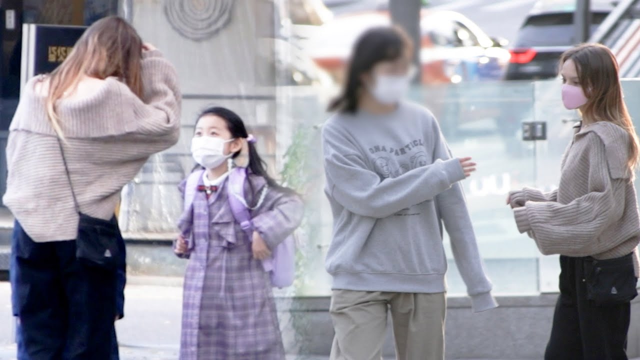 외국인을 만난 아이, 어른의 반응 차이