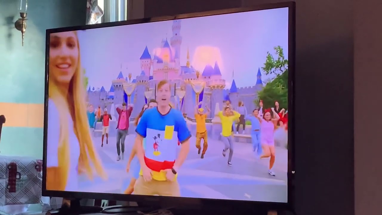 Disney’s fairytale weddings flash mobs scene
