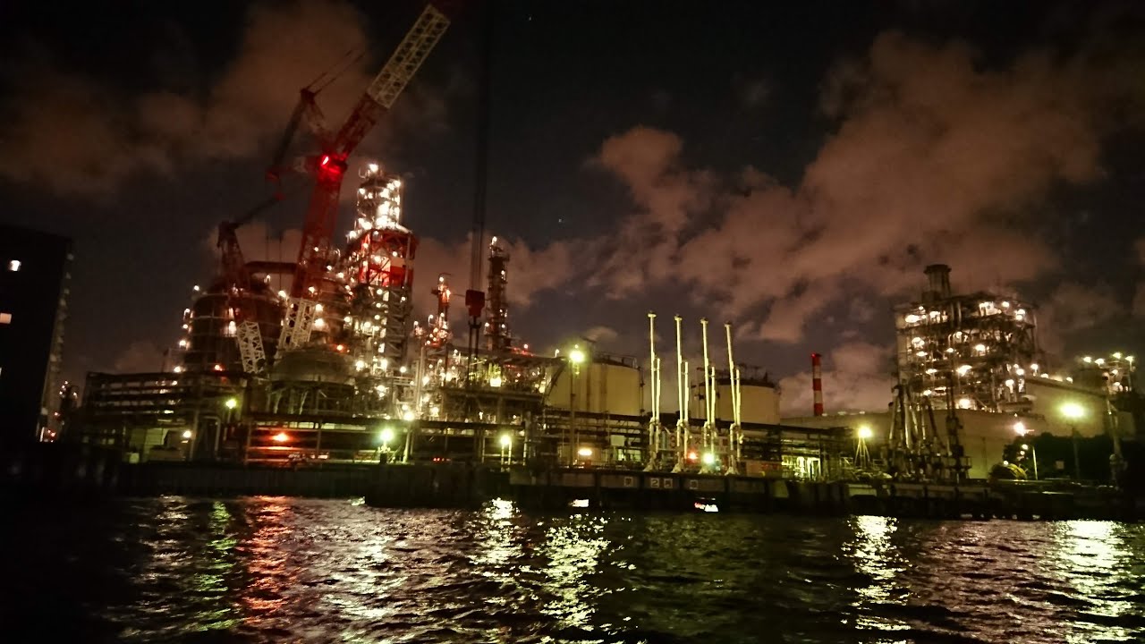 A Night Cruise Through Kawasaki’s Canals and Factories #tokyo #life