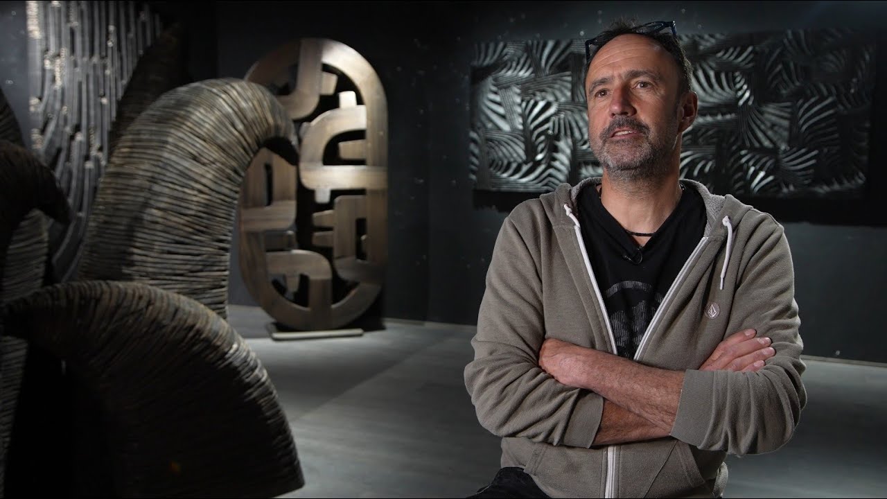 Textured Wood and Light | Sculptor Thierry Martenon's Interview in His Studio in the French Prealps