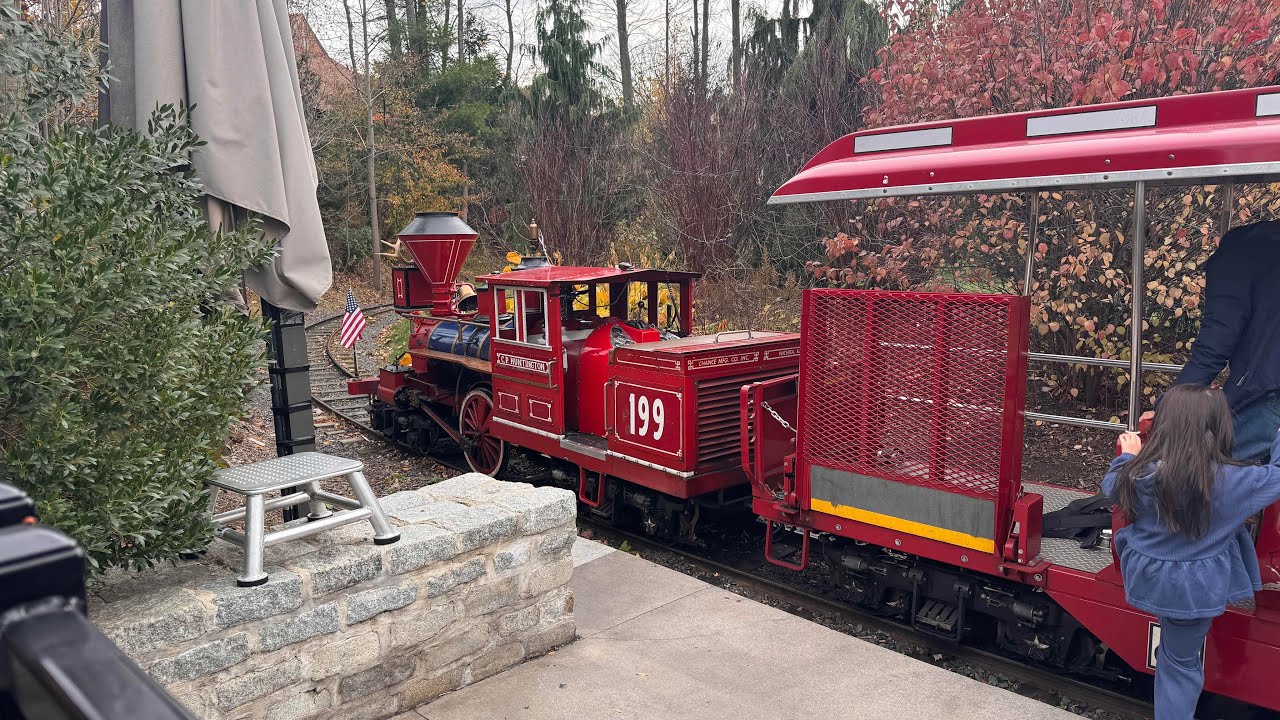 Turtle Back Zoo Train Ride Off-Ride with No. 199