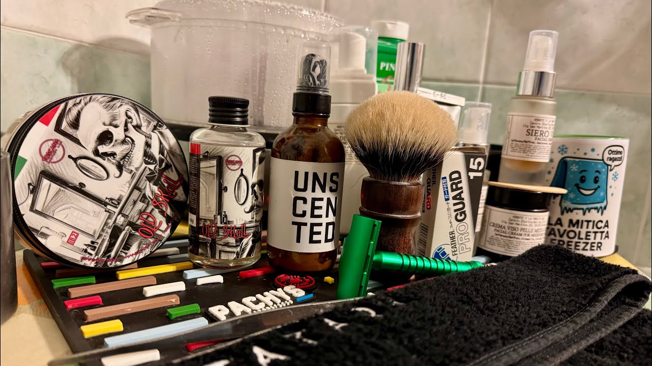 Old Skull by Toscana Factory Lab - Green Hawk by Razorock - tasso Manchurian M6 by Oumo Brushing
