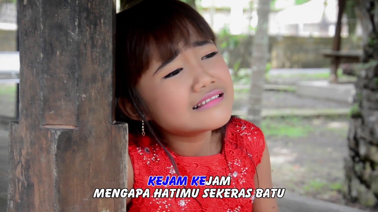 Ina Permatasari - Kejam [Official Music Video]