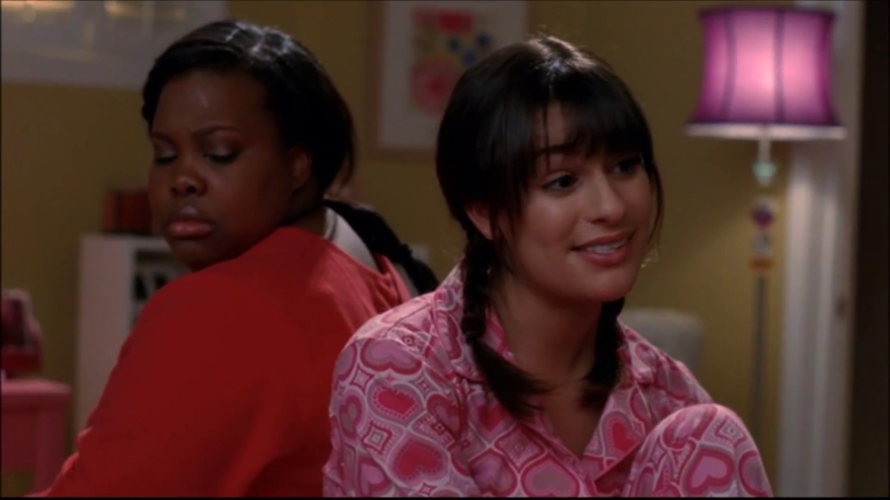 Glee - Rachel, Kurt and Mercedes Have A Sleepover 2x12