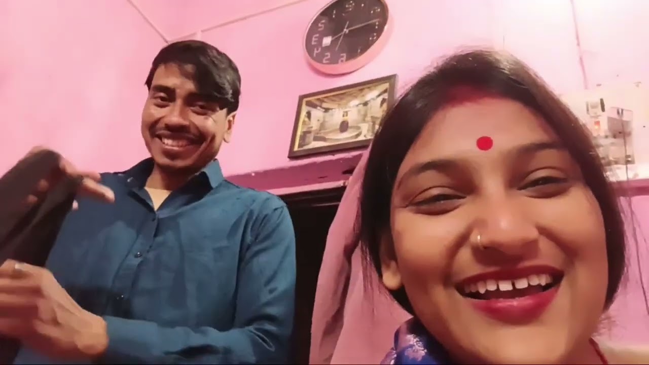 मैंने बनाया है एक फुननी वीडियो देखो हंसो मेरे नए फनी के साथ शेयर करो और अपने दोस्तों को भी हंसाओ