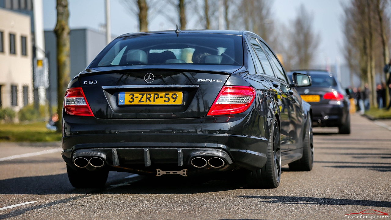 LOUD Mercedes C63 AMG w/ iPE Exhaust - Burnouts, Revs, Accelerations & Drag Races !