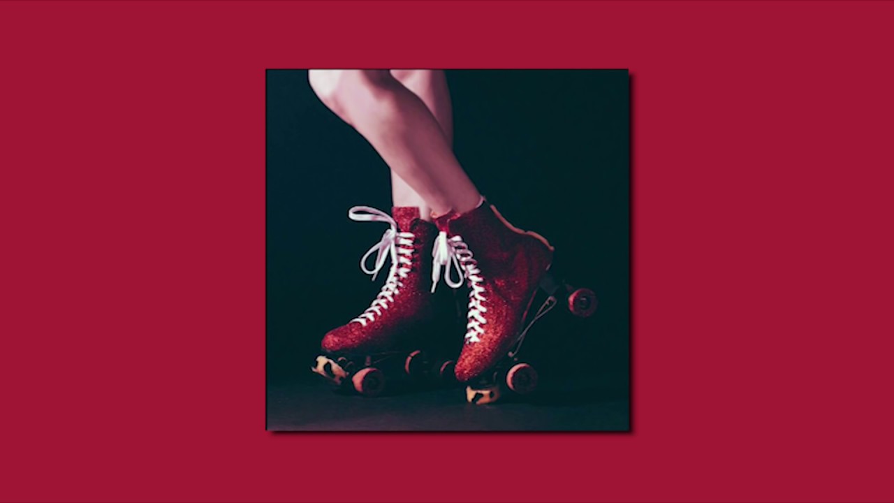 Kid Bloom - I Kissed a Girl and She Kissed Me