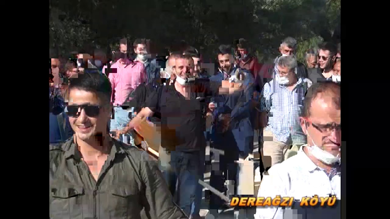 Uzun hava  tokat dereağzı köyü terkettim köyümü yar senin olsun