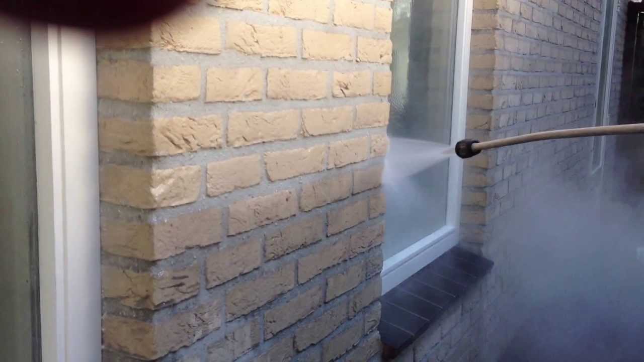 Gevelreiniging in Leiden door de Vink Gevelwerken, totaal onderhoud aan gevels sinds 1902