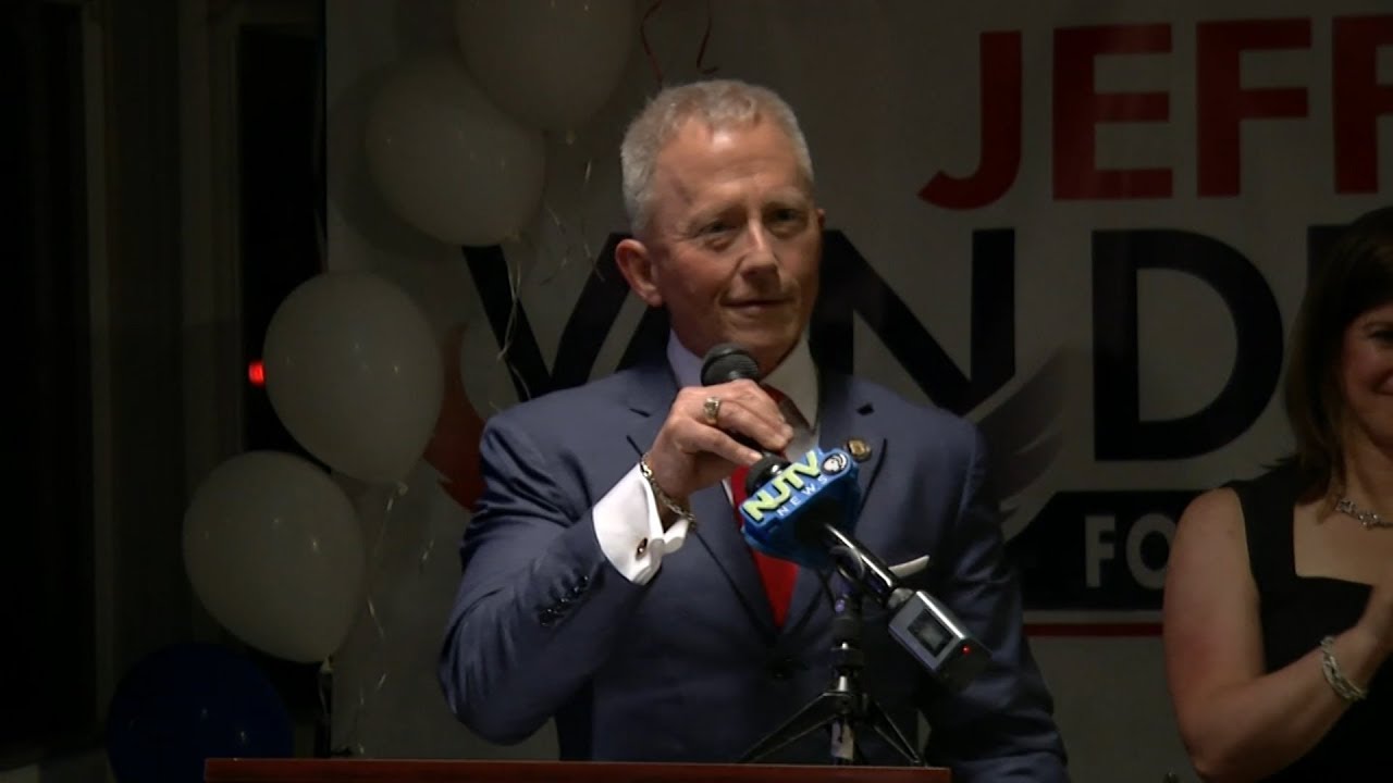 Jeff Van Drew party switch causes uproar among NJ Dems