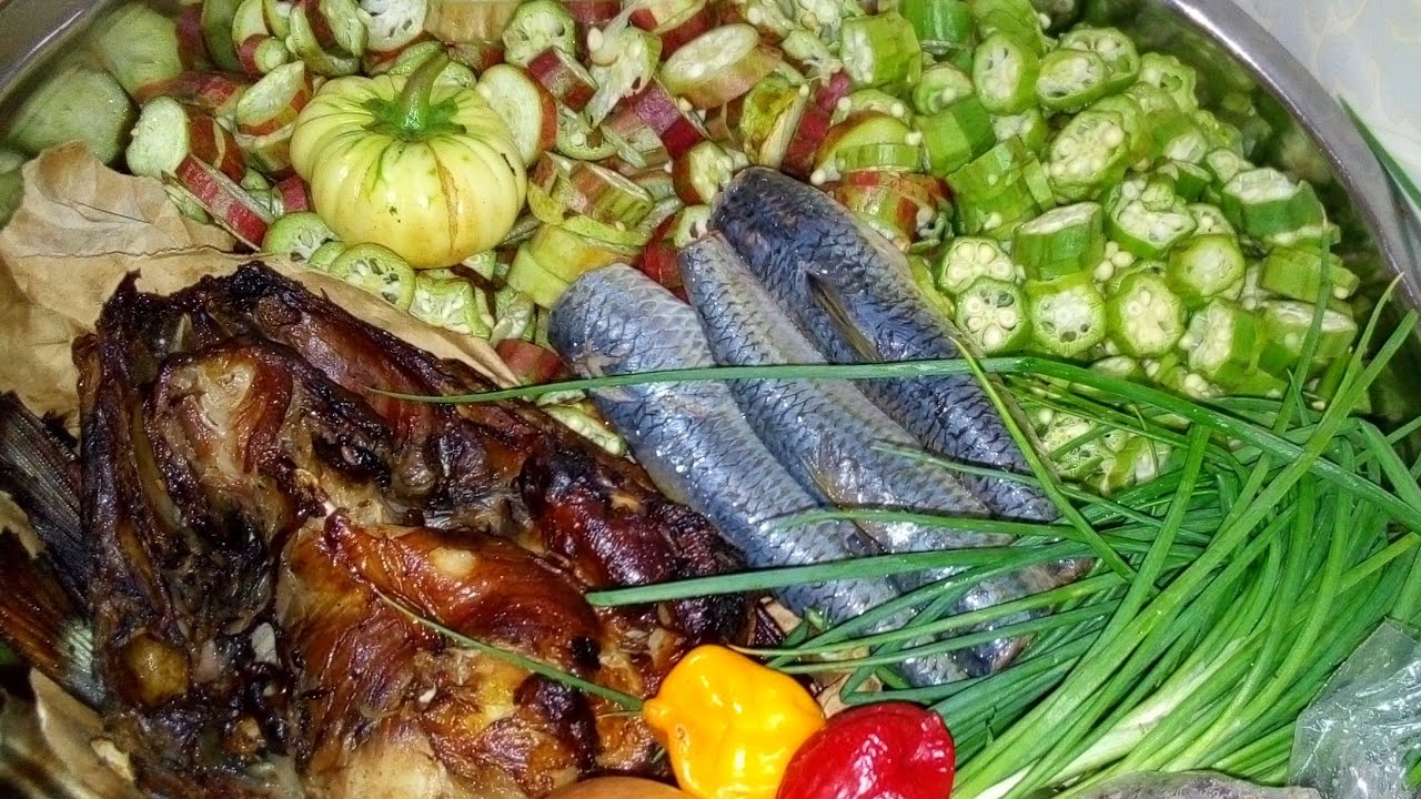 Soupou Kandia dieune -Sauce gombo à l'huile de palme et Riz Blanc Mafé takou Okra soup from Senegal