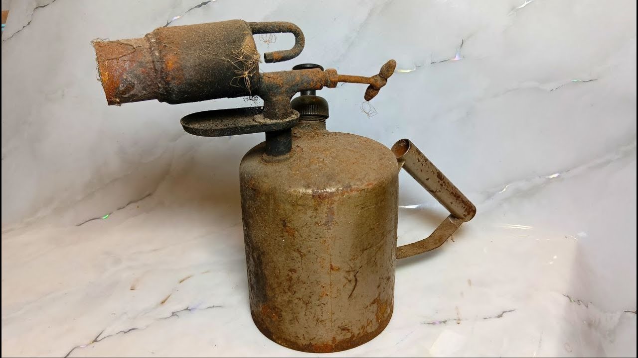 Restoring a Vintage Gasoline Blowtorch &ndash; Full Restoration