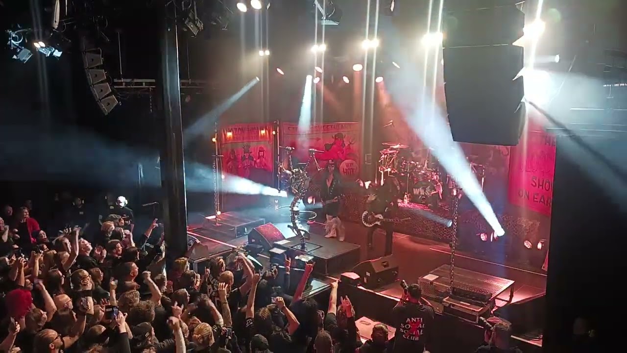 W.A.S.P. - I Wanna Be Somebody 19/10/2025 Tampere (Tavara-asema)