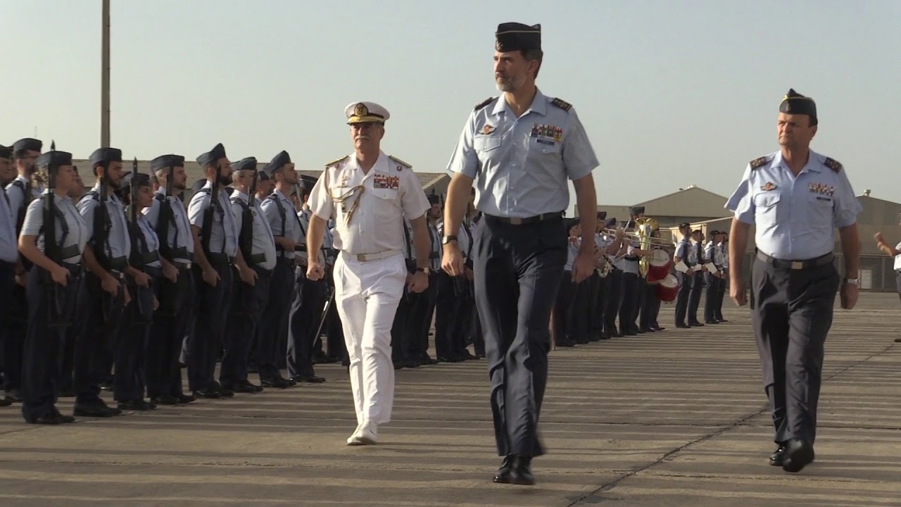 Su Majestad el Rey visita el ALA 46 del Ejército del Aire en Telde