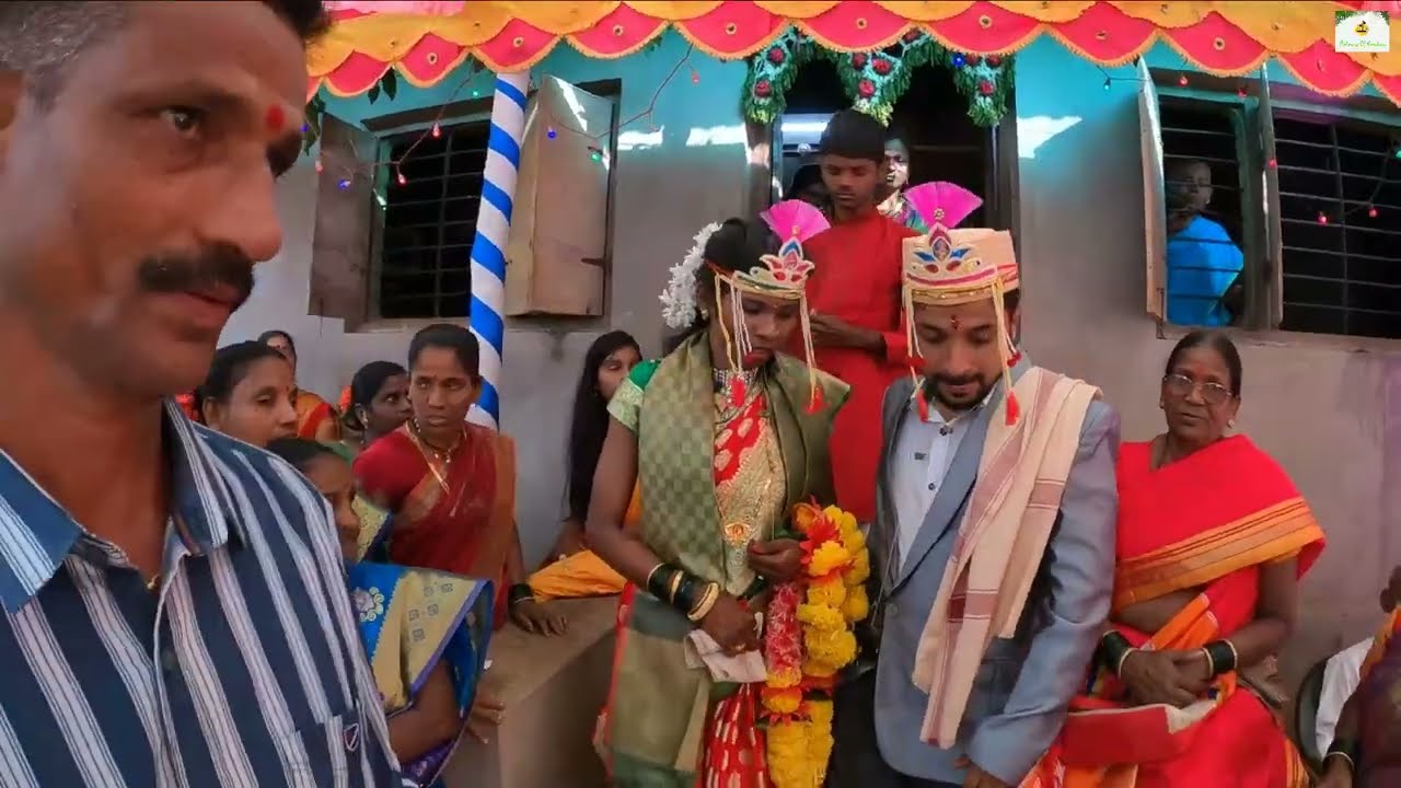 लेक चालली सासरला | बाबू काकाचो वरातीतलो डॅन्स | कोंकणातील लग्न | Kokanatil Lagn | Colours Of Konkan