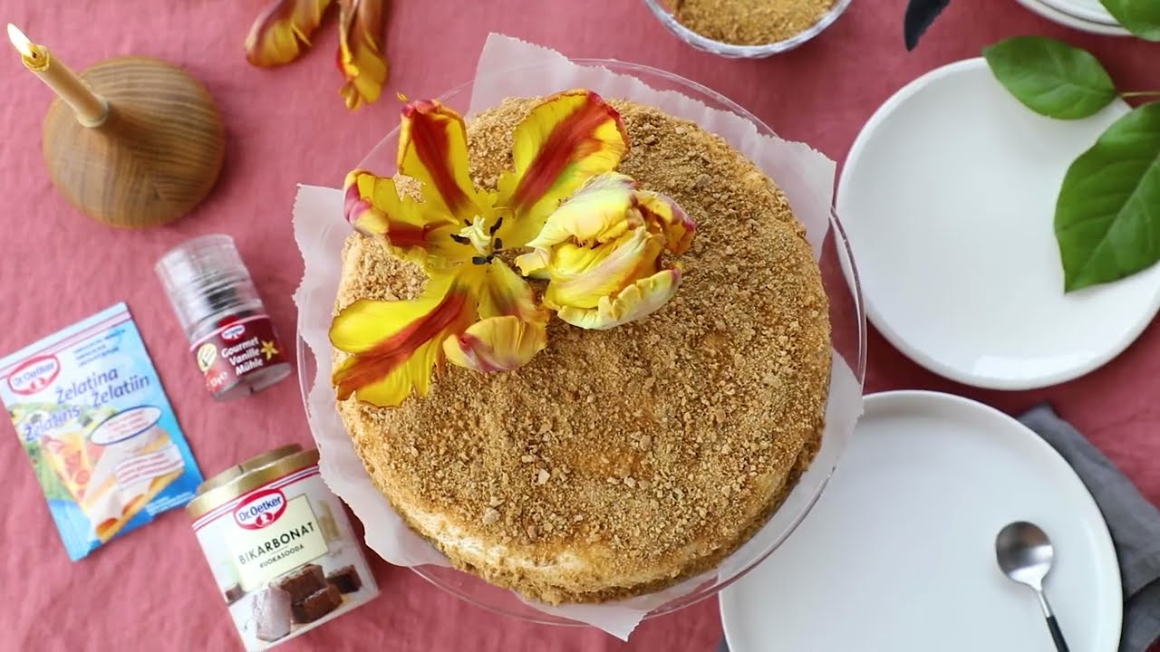 Medaus tortas – tai kiekvienai progai tinkantis skanėstas.