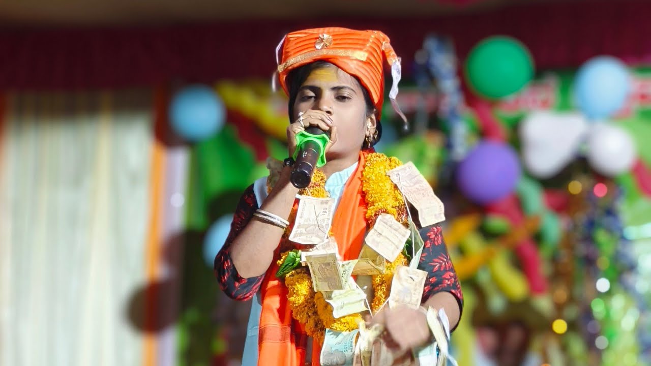 ಬಸ್ತವಾಡ ಗ್ರಾಮದಲ್ಲಿ // ನಶ್ರೀನಾ ಕುರುಗೋಟ ಡೊಳ್ಳಿನ ಪದ nasrina kuruvat dholina pada#halappa_pujeri 