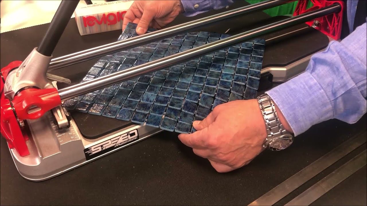 Cortar f&aacute;cil mosaico de vidrio / Coupe facile de mosa&iuml;que de verre / How to cut Glass mosaic easily