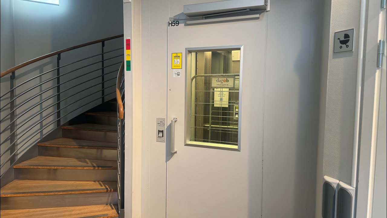EPIC! 90°! Deve Elevator @ Solna Centrum, Solna, Stockholm, Sweden