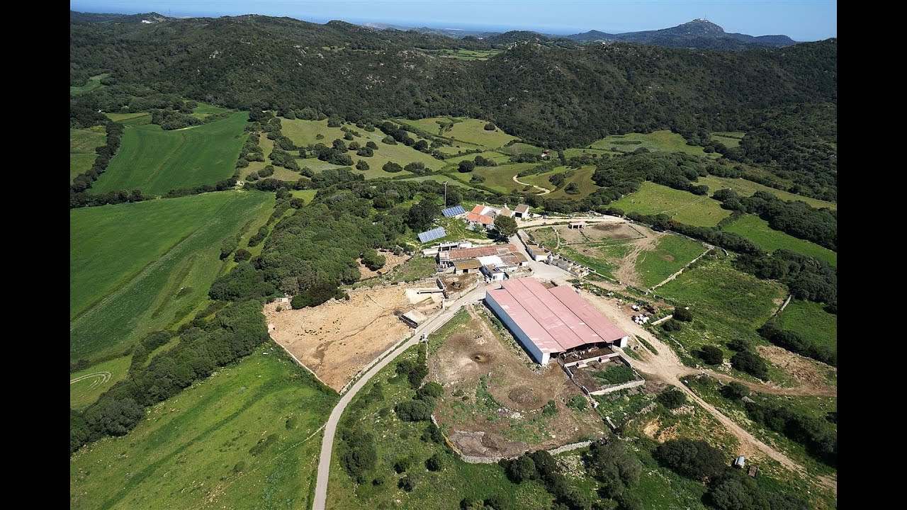 Finca en venta con explotación agrícola en Menorca