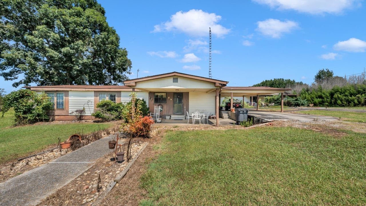 7735 Co Rd 170, Trinity, AL