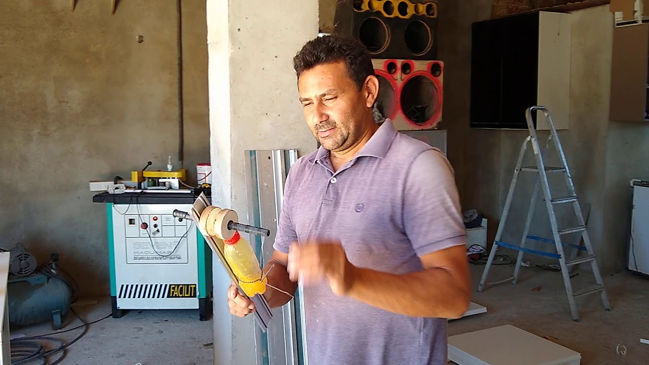 Kit para passar cola de contato tanto no MDF como  na fita de borda de uma maneira rápida