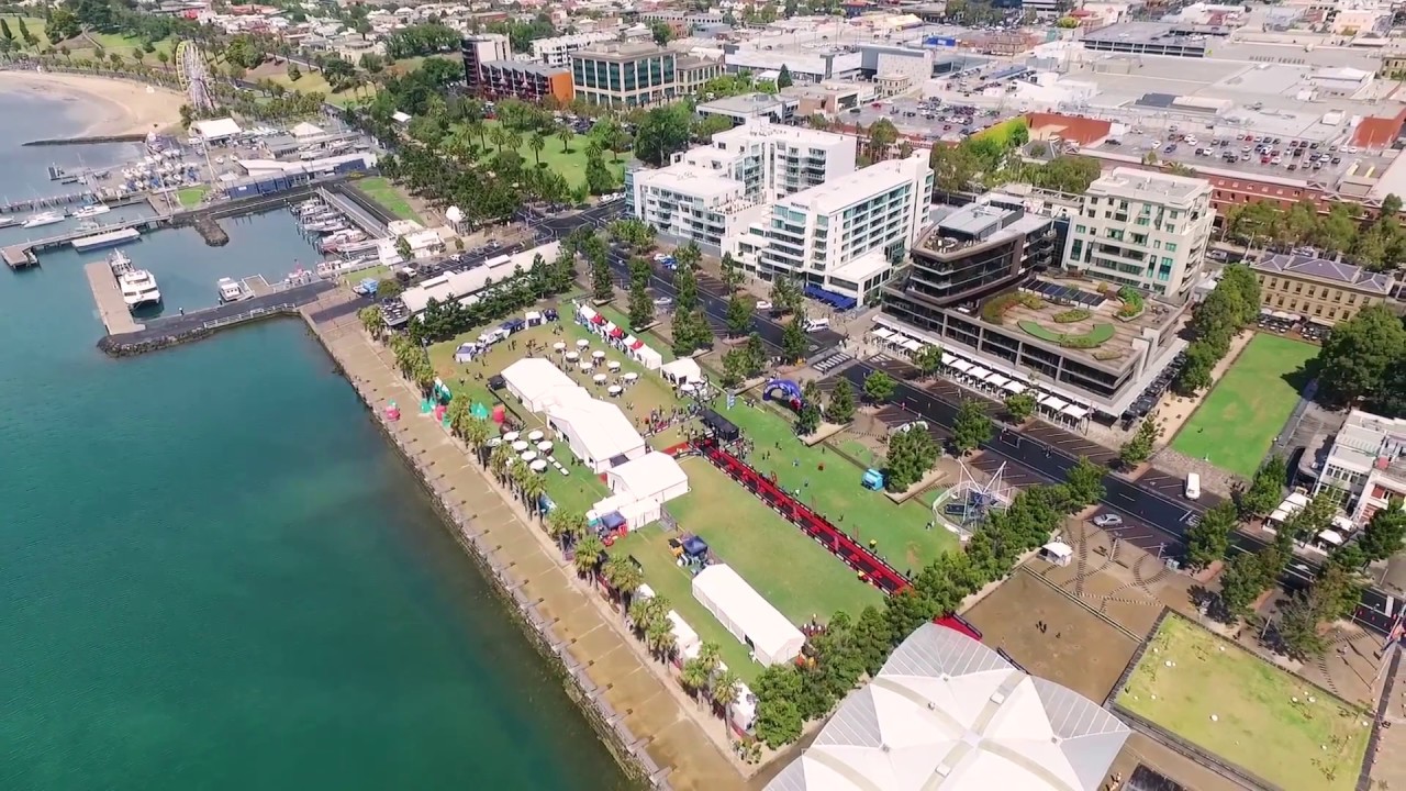 2017 IRONMAN 70.3 Geelong || Highlights