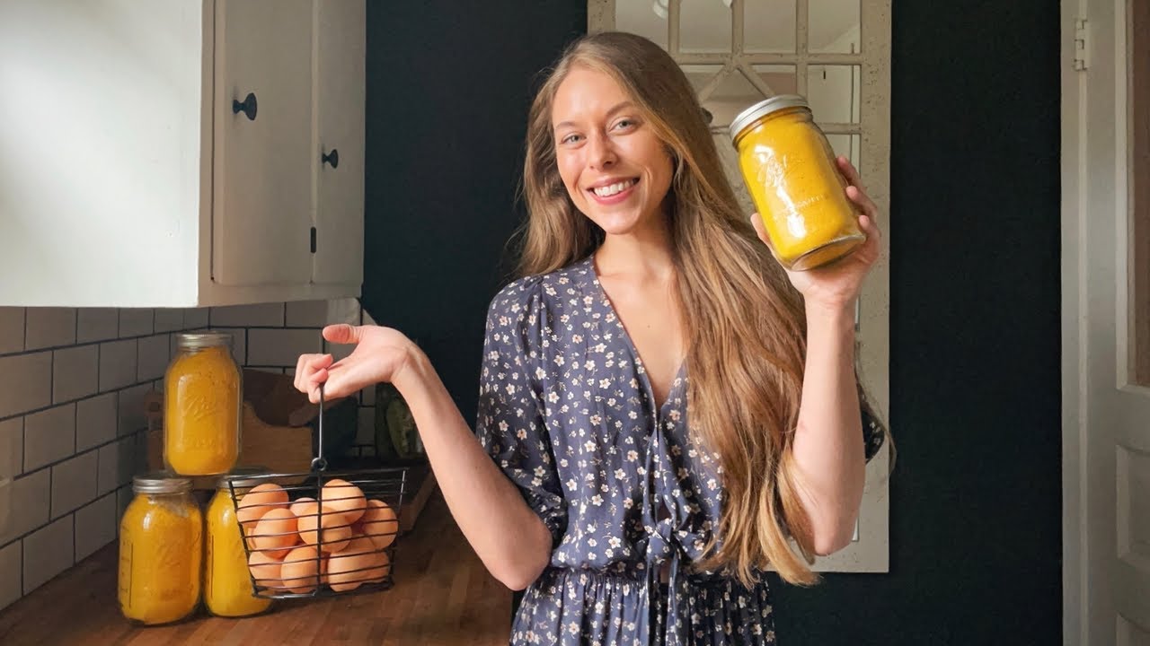 Freeze Drying Eggs That Were Laid In My Backyard! + DIY Calcium Powder From The Shells!