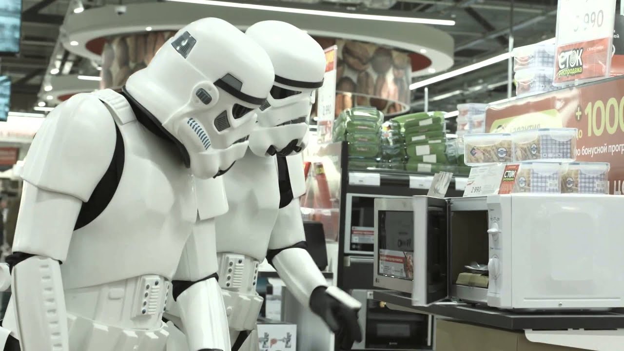 Stormtroopers go shopping for Star Wars Battlefront