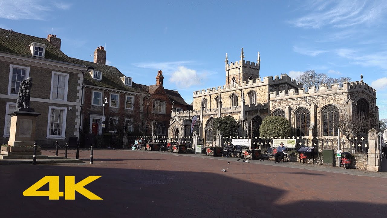 Huntingdon Walk: Town Centre【4K】