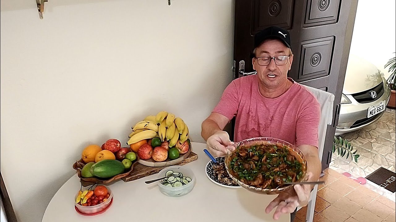 Moela de frango ao molho um alimento muito nutritivo e saudável.