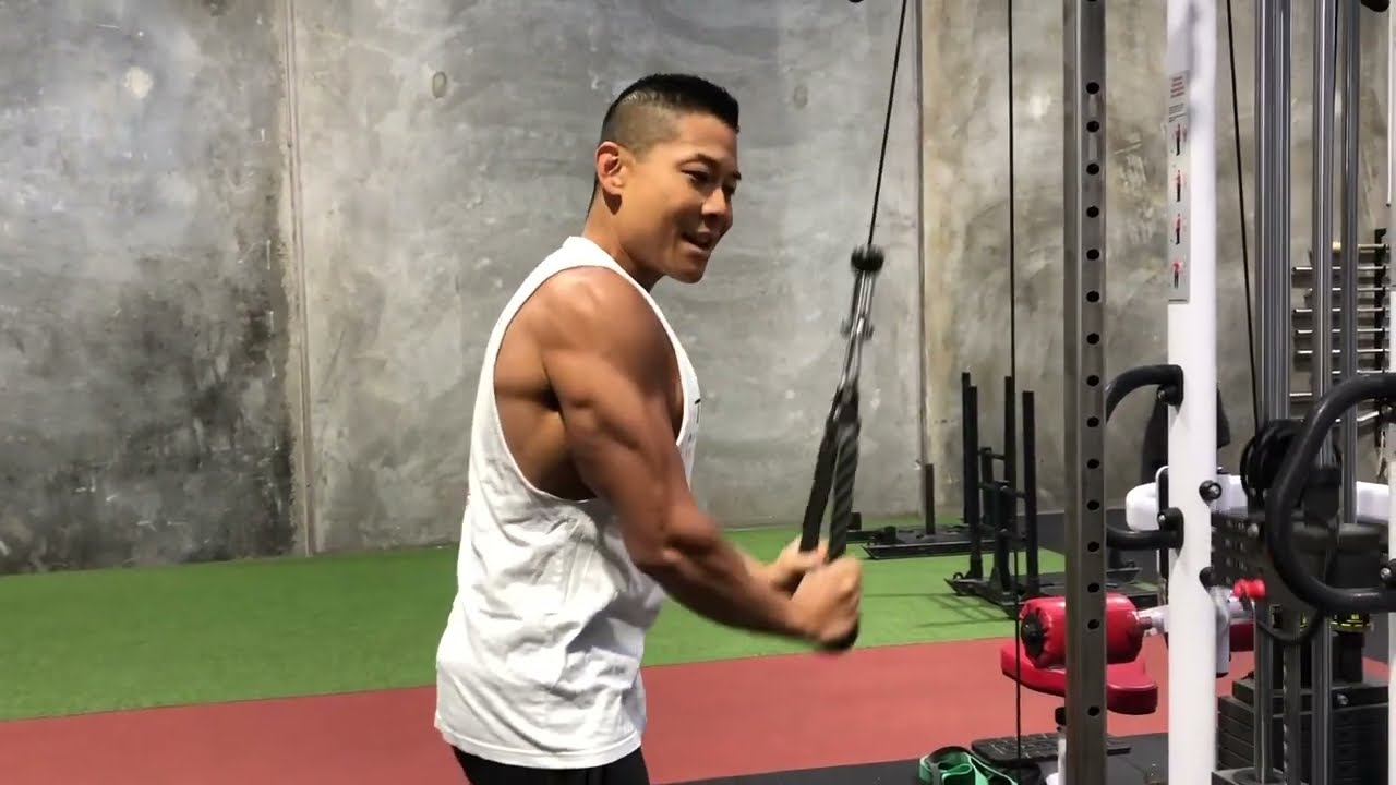 Tricep Rope Extensions: Expert Tips for Maximum Gain