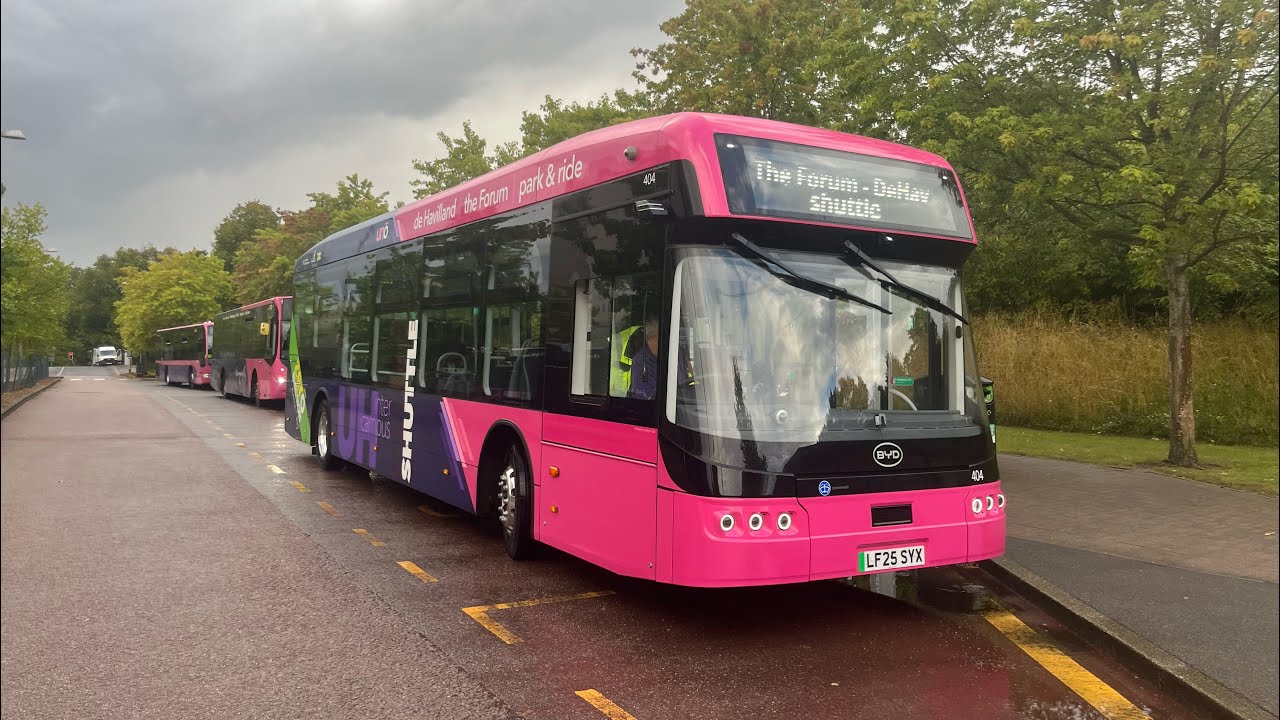 A ride on Uno 404 (LF25 SYX)