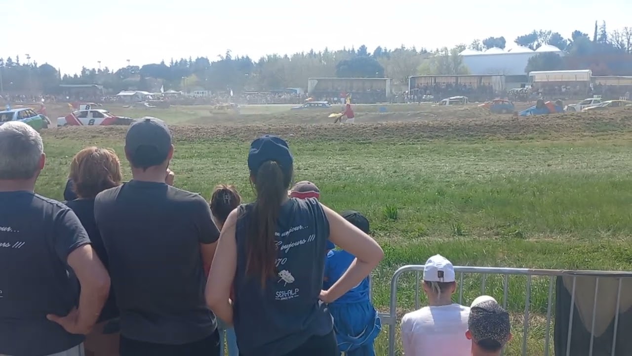 Stock car  Course à Sarrians  manche 6  9 avril 2023