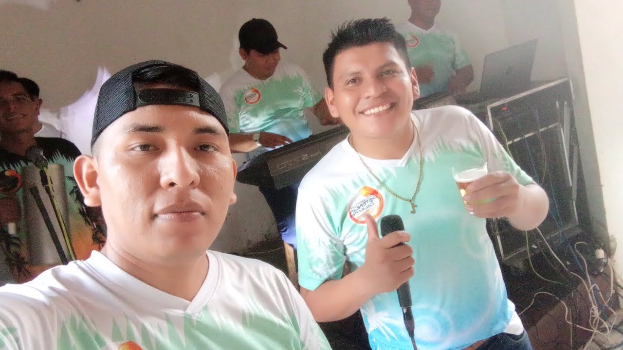 CANTARO Y LA FUENTE MIX - CACHO