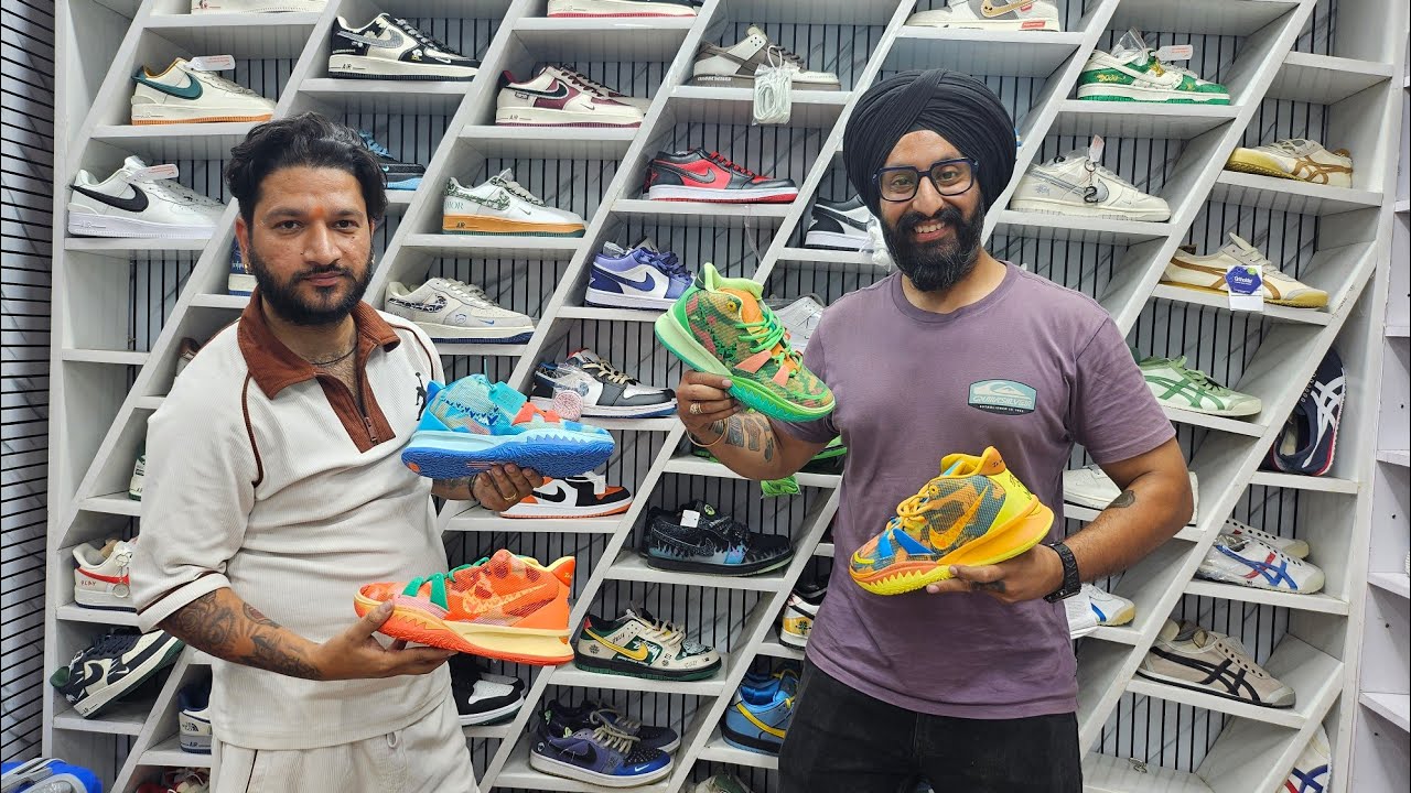 First copy shoes || Comfort the baniya ~ Tilak Nagar || Shoes from Rs 750/- || Free gifts