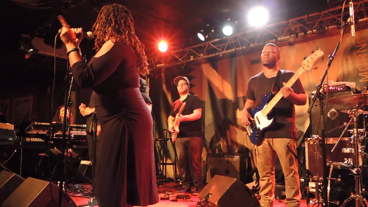Lalah Hathaway 