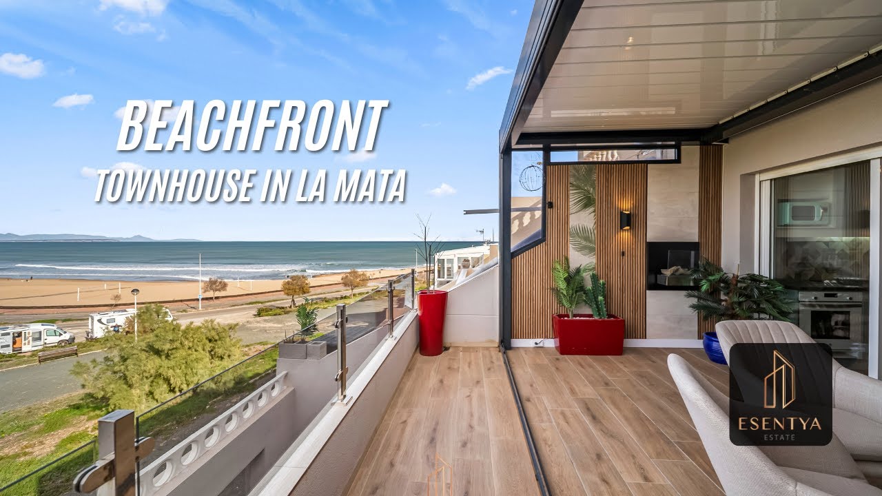Beachfront Townhouse in Playa La Mata | Direct Beach Access | Esentya Estate