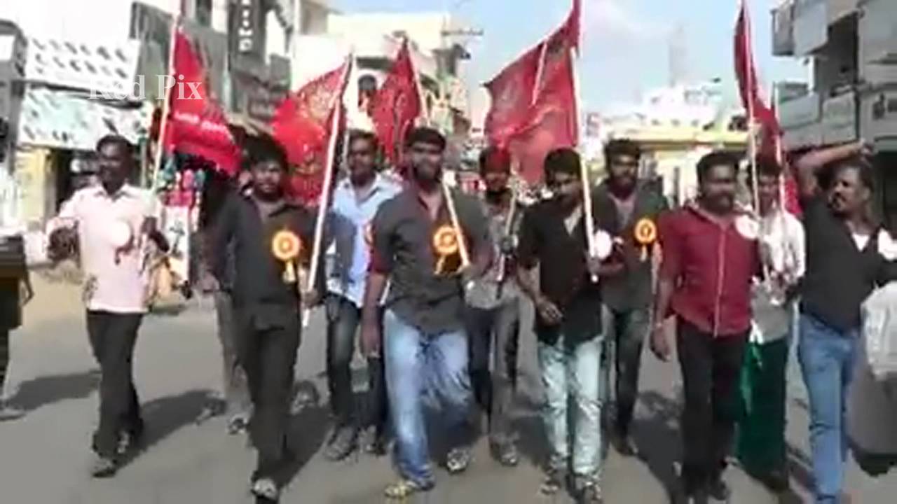 Cauvery Issue - Tamil Nadu Fights Back - Naam Tamilar Men Protest @ Canara Bank