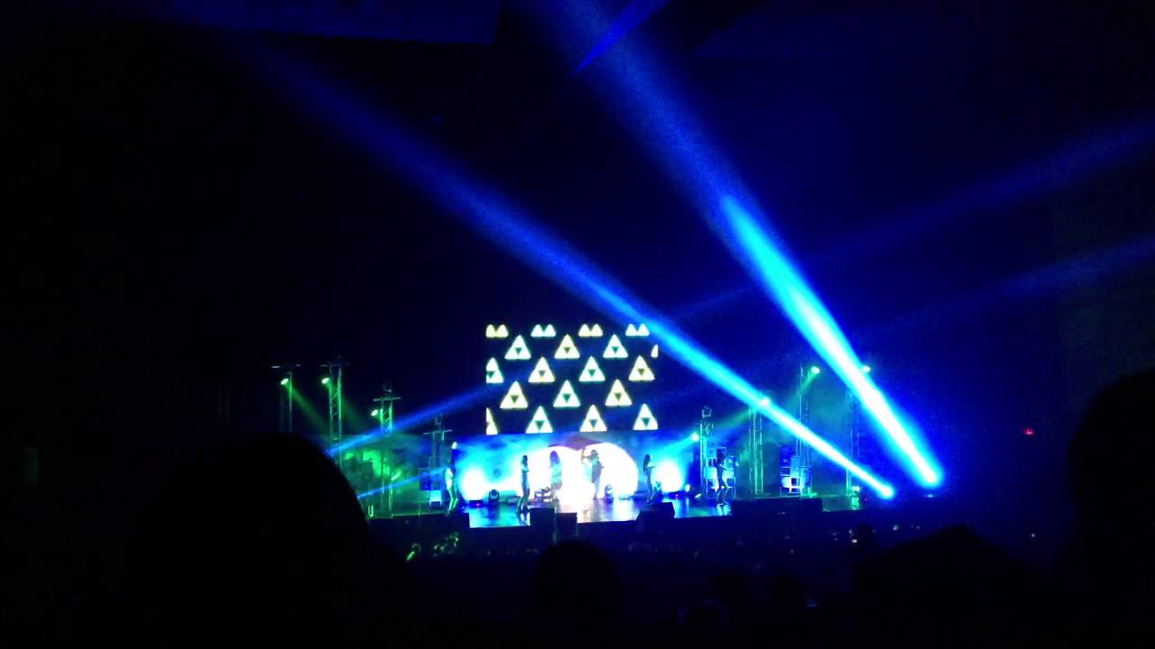 [Fancam]2013 Park Shin Hye Aisa Tour Kiss of Angel in Thailand - Dance Time