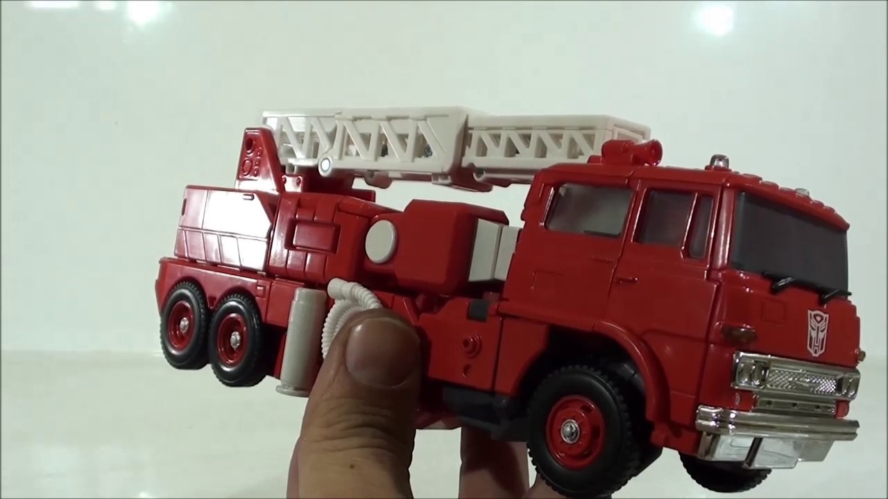 Review Transformers Mp 33 Inferno Masterpiece  Takara Javitron Español