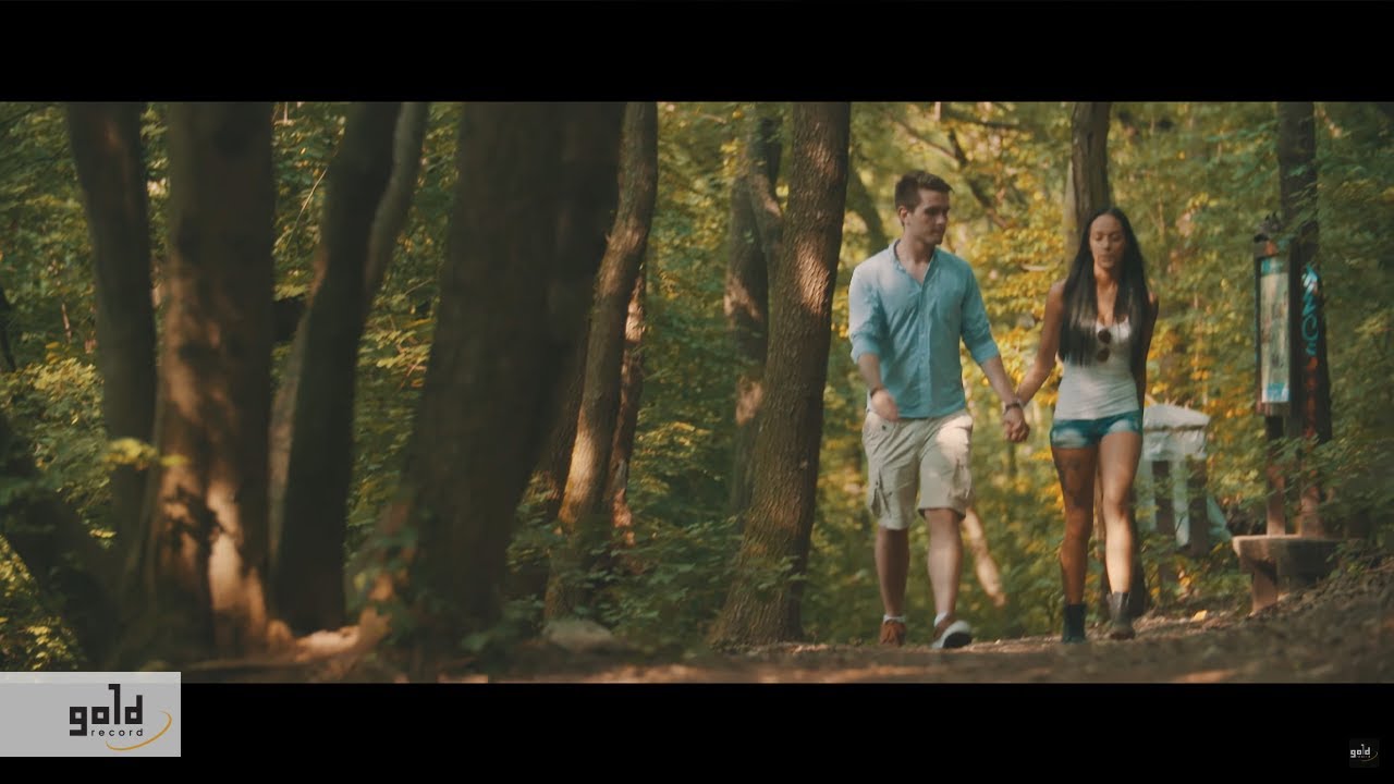 ROBERTO RIOS x DAN SPARKS &ndash; Tell Me [Official Music Video]