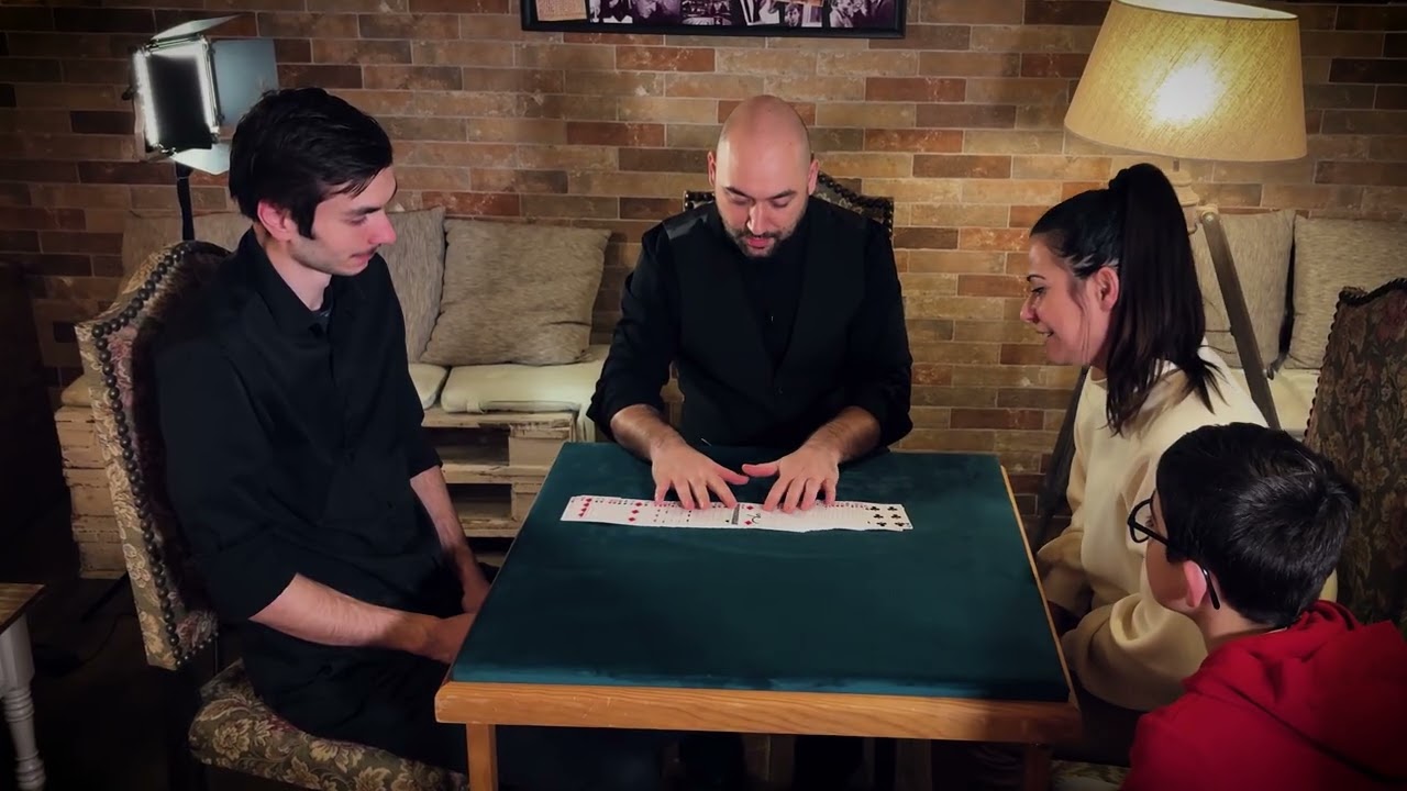 Un numéro de magie IMPOSSIBLE ! Un miracle sous vos yeux…