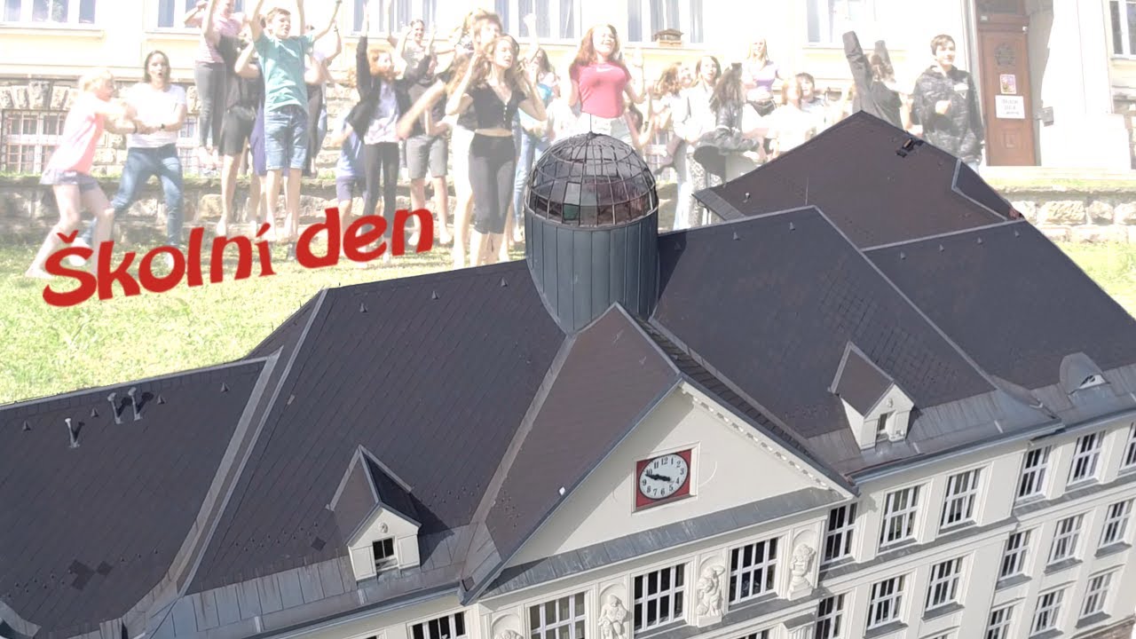 Školní den - písnička z filmu Dáma s kopulí