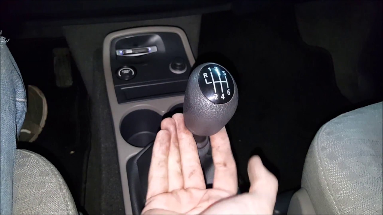 Renault Espace IV - Poprawa mocowania linki sterującej skrzyni biegów