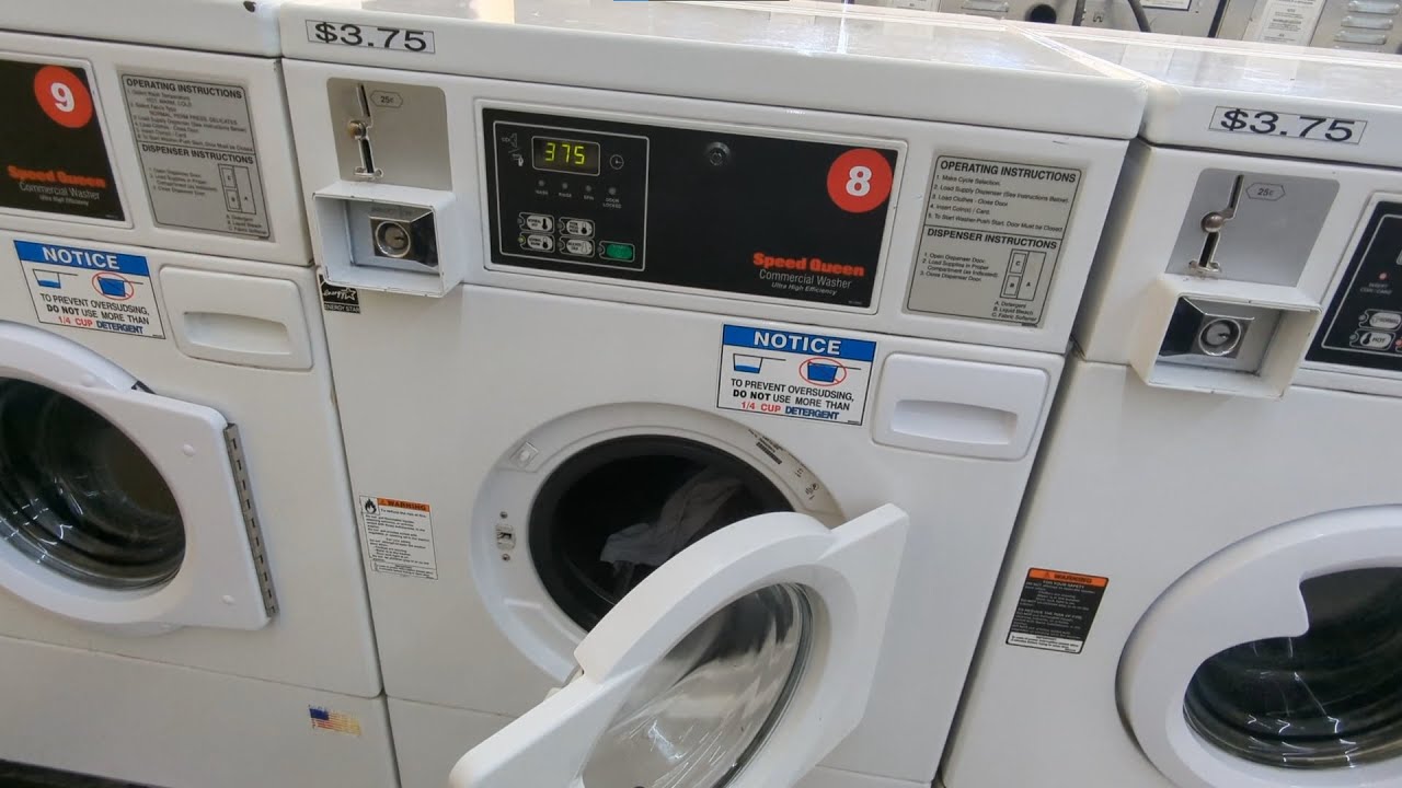 2006 Speed Queen Horizon Front Load Washer // Normal Warm @ De Anza Laundromat