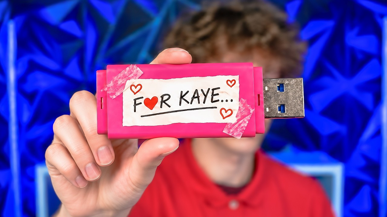 Одна сумасшедшая фанатка прислала мне эту USB-флешку с Roblox...