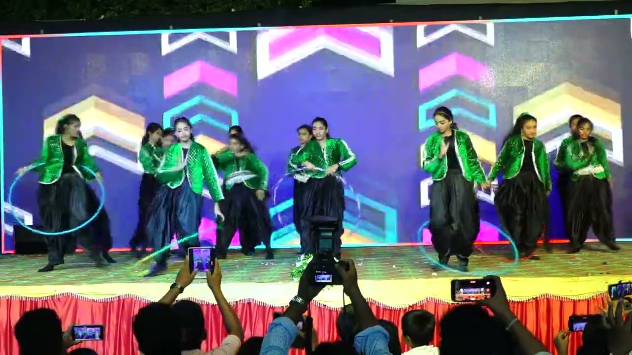 Heer Aasmani Dance Performance by Grade :VII Students.