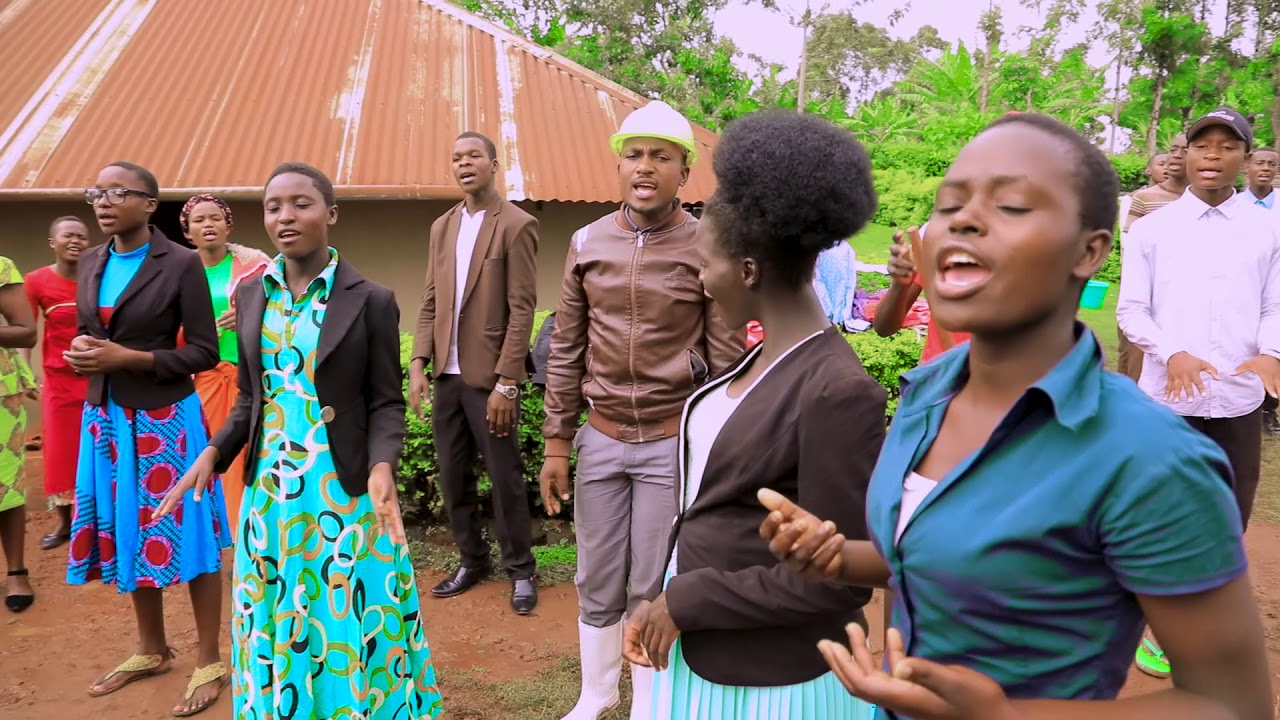 MWANAMKE OFFICIAL VIDEO `