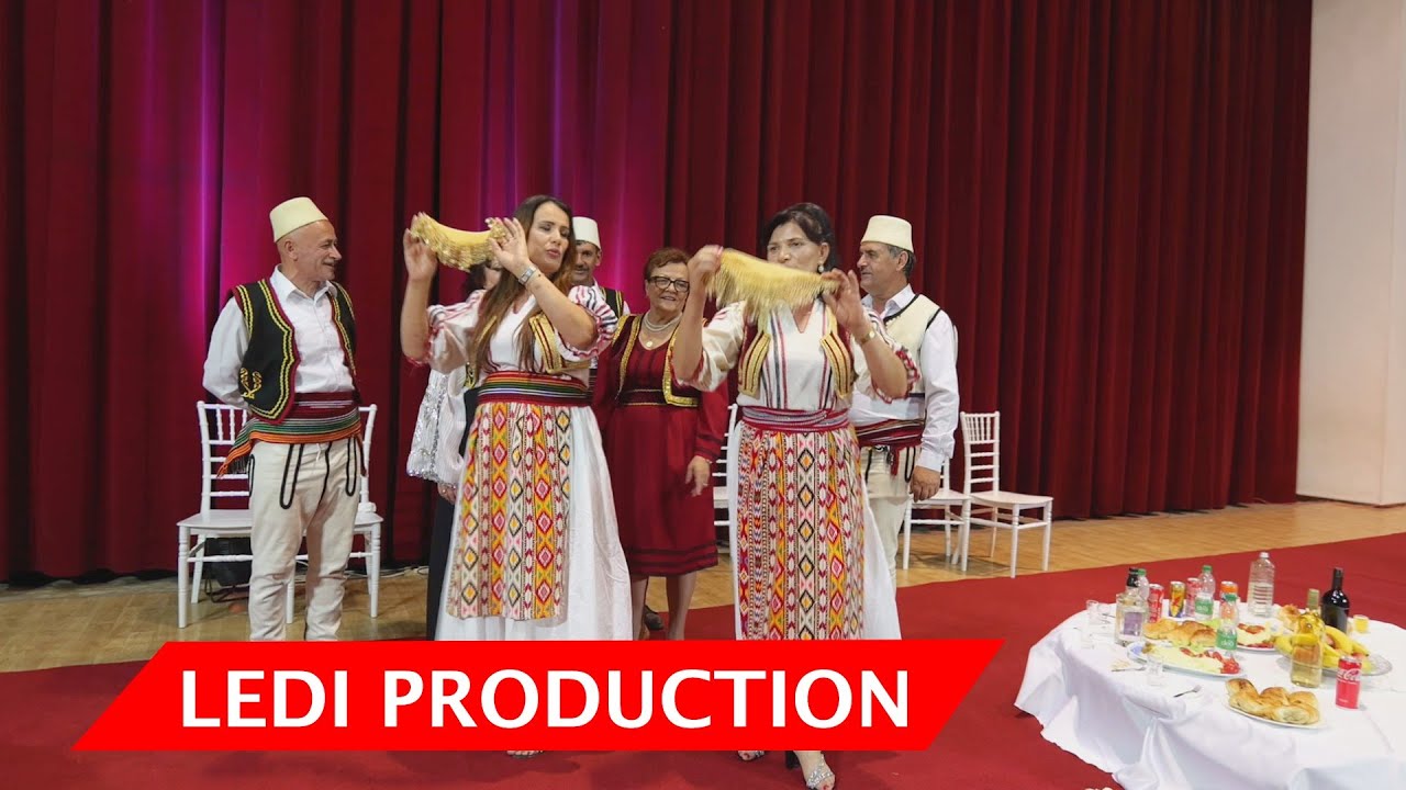 Suzana Fetau & Tr&euml;ndelina Rapce - Valle k&euml;nduar grash - Sofra e Tosk&euml;ris&euml; (2025)